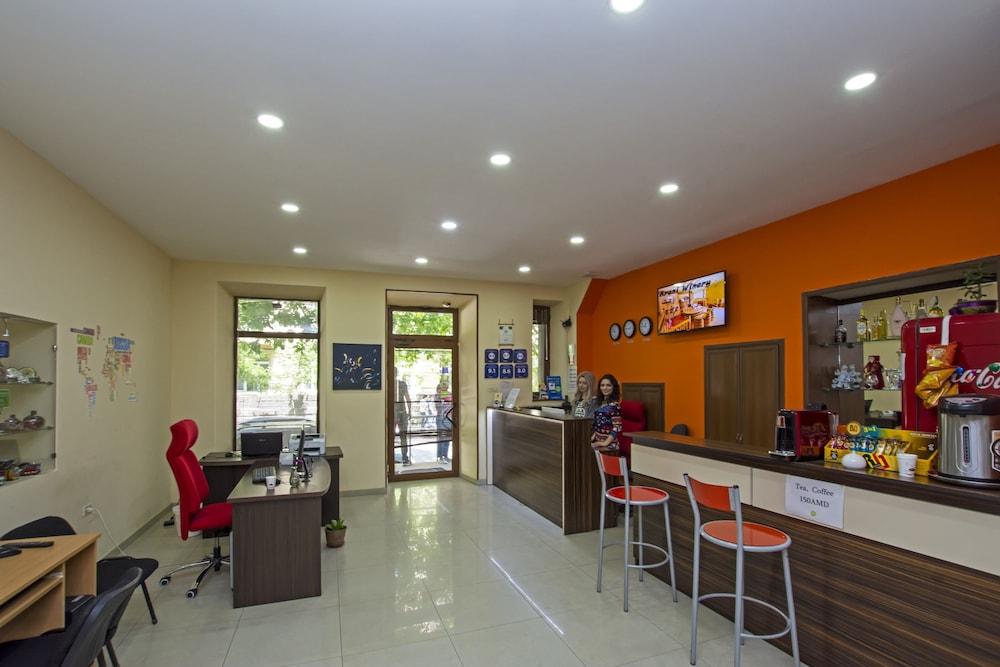 Yerevan Hostel Extérieur photo